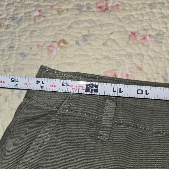 Gap Loose Khaki Pants Women's 6 Tall Olive Green High Rise Straight Leg‎ Pants - Picture 7 of 10